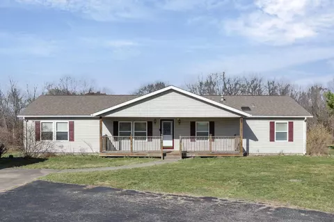 12641 Middlefork Rd, Amanda, OH 43102