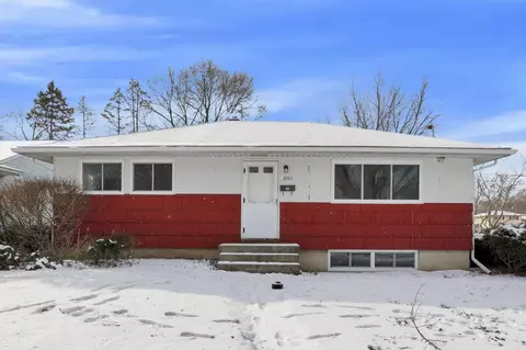 3293 Roswell Dr, Columbus, OH 43227