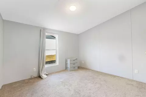 9211 Panhandle Rd SE, Heath, OH 43056 photo 15