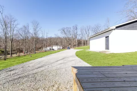 9211 Panhandle Rd SE, Heath, OH 43056 photo 2