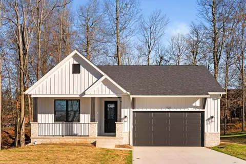 1725 Rippling Brook Dr, Mansfield, OH 44904