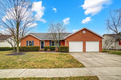 1318 Woodline Dr, Marysville, OH 43040