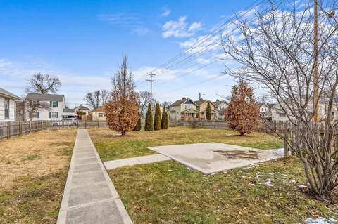 Exterior - 627 E Moler St, Columbus, OH 43207 photo 7 of 11