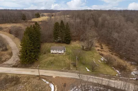 25816 Goosecreek Rd, Mcarthur, OH 45651