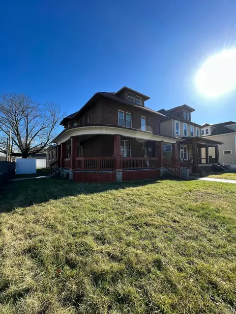 808 Gilbert St, Columbus, OH 43206