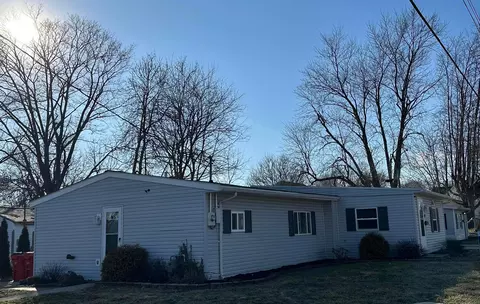 19 Kendall St, London, OH 43140