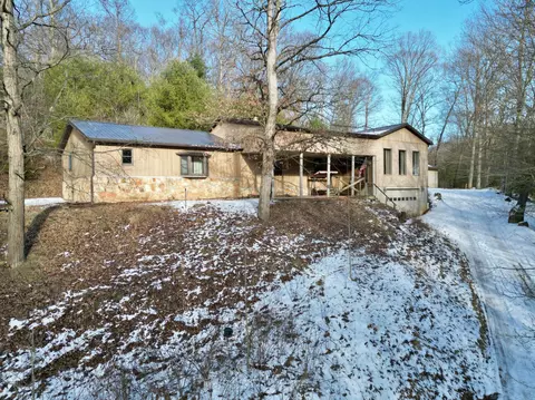 20036 Township Road 164, Coshocton, OH 43812