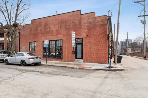 754 N Pearl St, Columbus, OH 43215