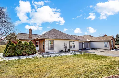 88 Villa Pointe Dr, Columbus, OH 43213