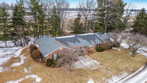 1686 Caldwell Rd, Bucyrus, OH 44820