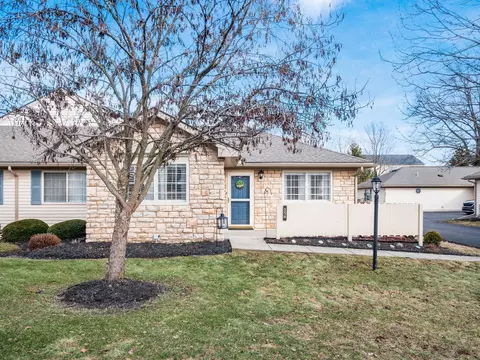 158 Pioneer Cir, Pickerington, OH 43147