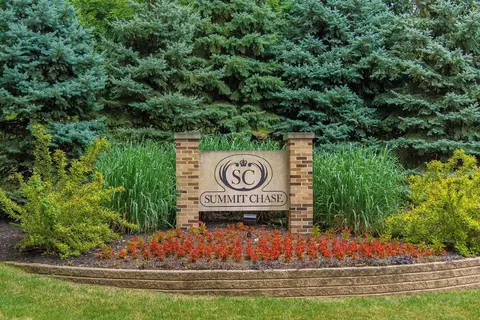 1000 Urlin Ave #910, Columbus, OH 43212