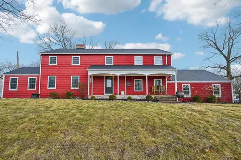 604 W 8th St, Marysville, OH 43040