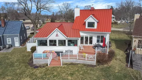 15 Woodland Rd, Hebron, OH 43025