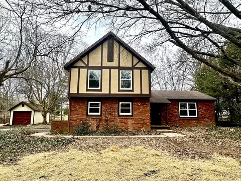 349 N Wooster Way NW, Lancaster, OH 43130