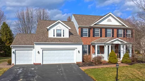 88 Mendolin Way, Powell, OH 43065