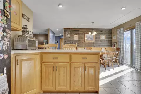 Kitchen - 10175 N Morrison Rd, Dresden, OH 43821 photo 6 of 8