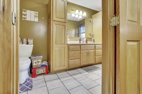Bath - 10175 N Morrison Rd, Dresden, OH 43821 photo 5 of 5