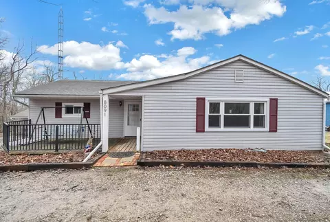 8091 Jacksontown Rd, Heath, OH 43056