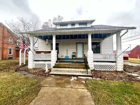106 Buckeye St E, Belle Center, OH 43310
