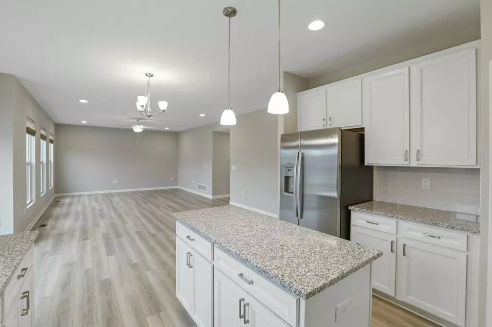 Other - 686 Hilton Dr, Reynoldsburg, OH 43068 photo 5 of 16