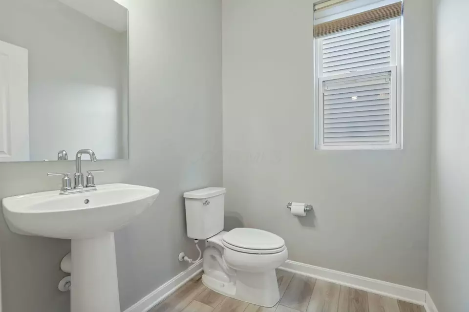 Other - 686 Hilton Dr, Reynoldsburg, OH 43068 photo 3 of 16