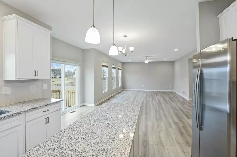 Other - 686 Hilton Dr, Reynoldsburg, OH 43068 photo 4 of 16