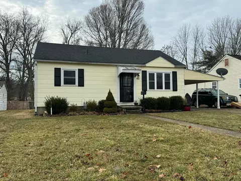 802 Pennsylvania Ave, Lancaster, OH 43130