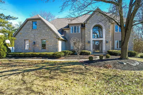 308 Windcroft Dr, Westerville, OH 43082