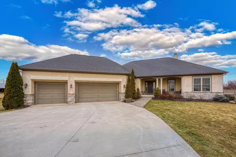 10620 Royalton Rd SW, Amanda, OH 43102