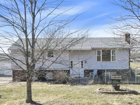 7305 Winchester Southern Rd, Stoutsville, OH 43154