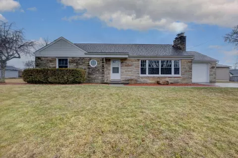 328 Beech St, Green Camp, OH 43322