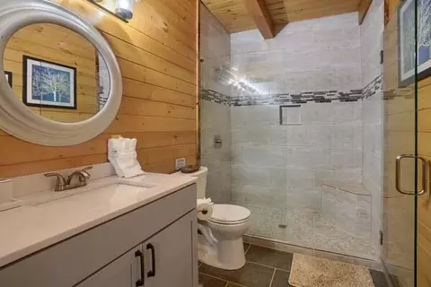 Bath - 22801 Griffith Rd, Logan, OH 43138 photo 1 of 5