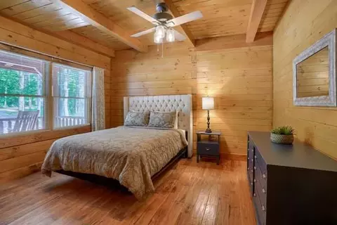 Bedroom - 22801 Griffith Rd, Logan, OH 43138 photo 1 of 8