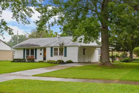698 Andrew Ave, Westerville, OH 43081