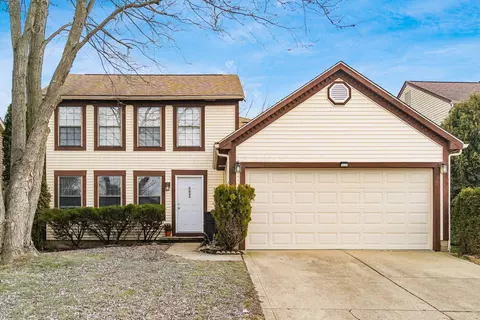 3032 Fox Chaple Dr, Columbus, OH 43232