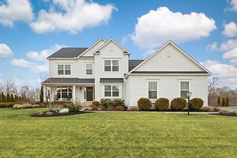 898 Briar Dr, Delaware, OH 43015
