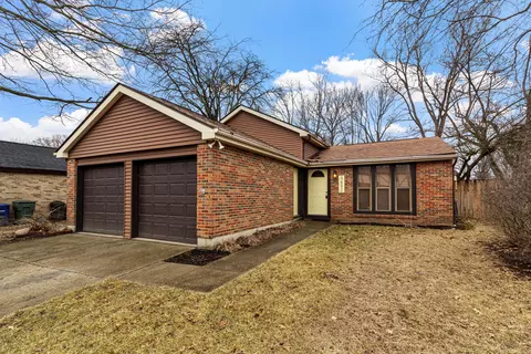 3892 Quail Hollow Dr, Columbus, OH 43228