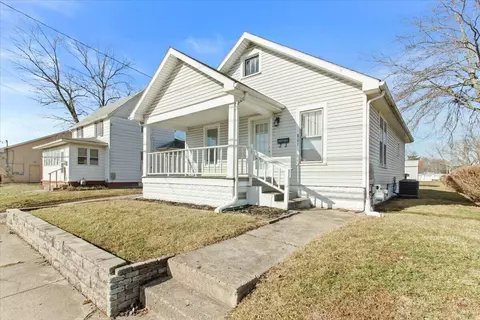 807 S Pickaway St, Circleville, OH 43113