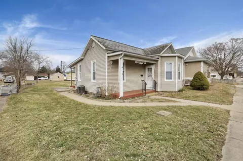 653 E 6th Ave, Lancaster, OH 43130 photo 2