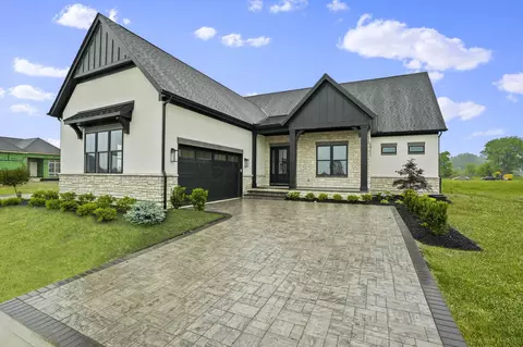 7149 Overlook Dr, Dublin, OH 43017