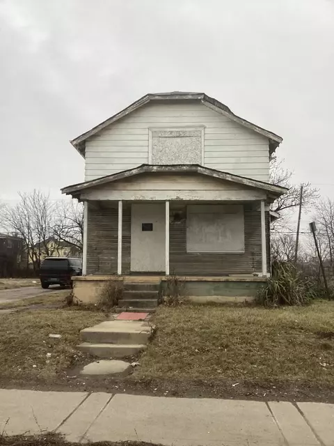 2742 E 5th Ave, Columbus, OH 43219