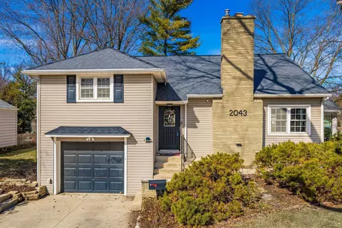 2043 Edgemont Rd, Columbus, OH 43212