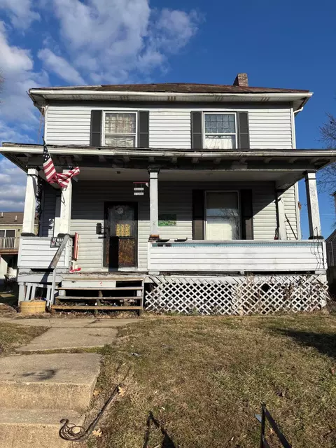 718 Homewood Ave, Zanesville, OH 43701