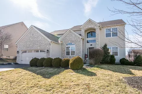 7533 Walnut Dr, Canal Winchester, OH 43110