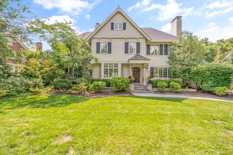 57 Preston Rd, Columbus, OH 43209
