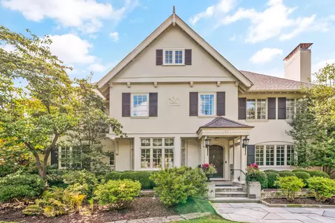 57 Preston Rd, Columbus, OH 43209