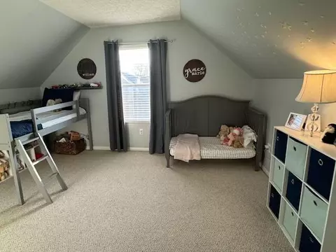Bedroom - 210 Bartlett St, Delaware, OH 43015 photo 1 of 5