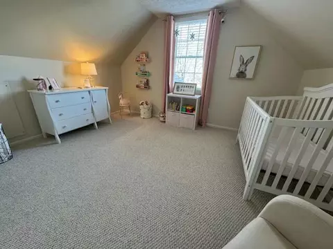 Bedroom - 210 Bartlett St, Delaware, OH 43015 photo 3 of 5