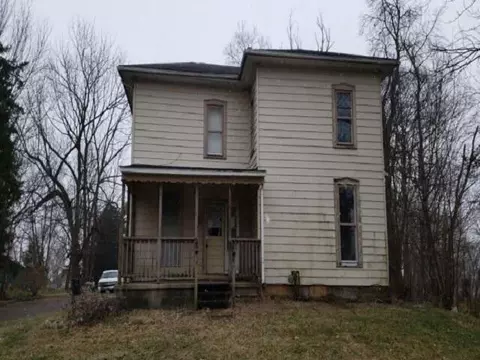 308 S Main St, Pleasantville, OH 43148
